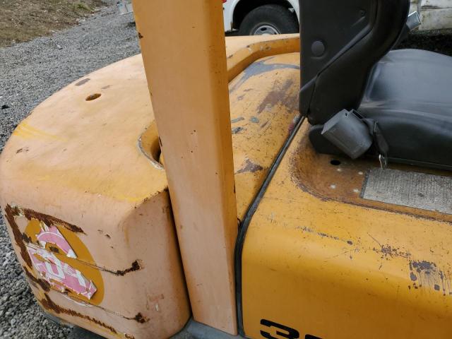 A34N00308 - 2005 OTHER FORKLIFT TWO TONE photo 9