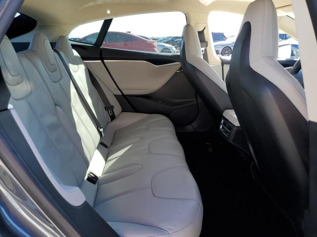 5YJSA1H16EFP52948 - 2014 TESLA MODEL S GRAY photo 10