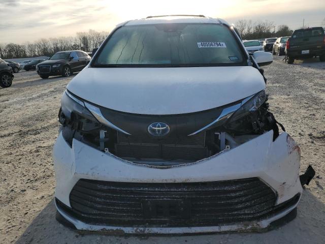 5TDKRKEC8NS078902 - 2022 TOYOTA SIENNA LE WHITE photo 5