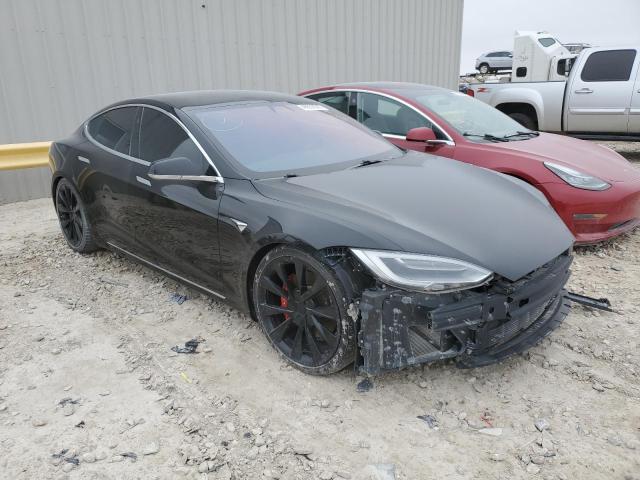 5YJSA1E46KF331936 - 2019 TESLA MODEL S Սև լուսանկար 4
