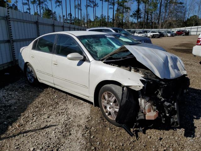 1N4AL11E66C115632 - 2006 NISSAN ALTIMA S WHITE photo 4