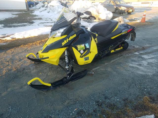 2BPSUDGA9GV000024 - 2016 SKI DOO MXZ YELLOW photo 1