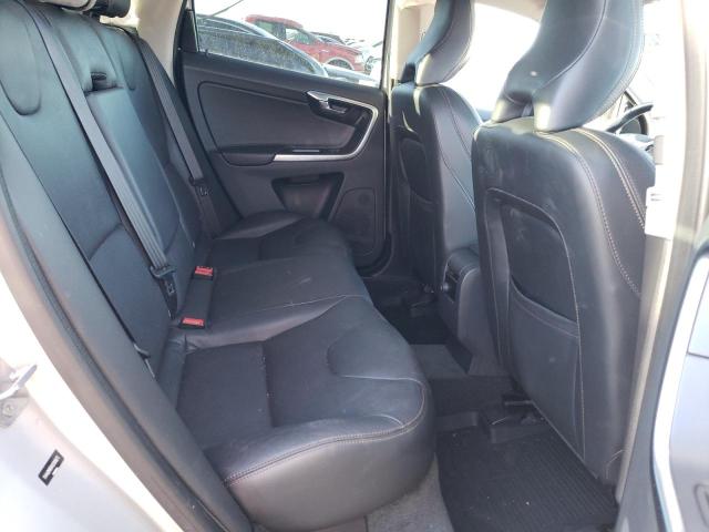 YV440MRRXH2088675 - 2017 VOLVO XC60 T5 DYNAMIC ვერცხლისფერი ფოტო 10