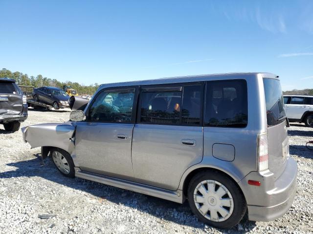 JTLKT324564087434 - 2006 TOYOTA SCION XB SILVER photo 2