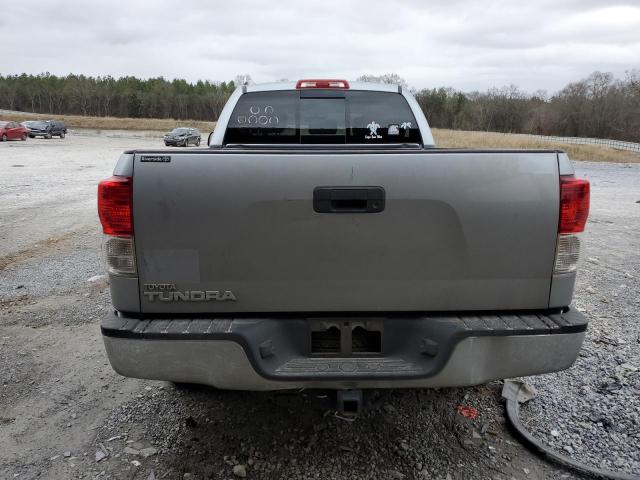 5TFRY5F15AX078327 - 2010 TOYOTA TUNDRA DOUBLE CAB SR5 SILVER photo 6