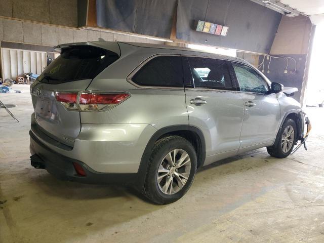 5TDJKRFH4FS076049 - 2015 TOYOTA HIGHLANDER XLE SILVER photo 3