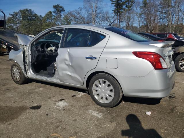 3N1CN7AP6KL866684 - 2019 NISSAN VERSA S SILVER photo 2