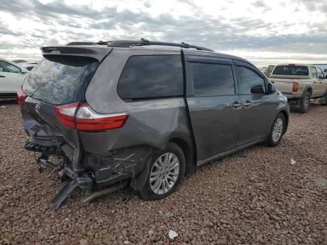 5TDYK3DC7GS732720 - 2016 TOYOTA SIENNA XLE SILVER photo 3