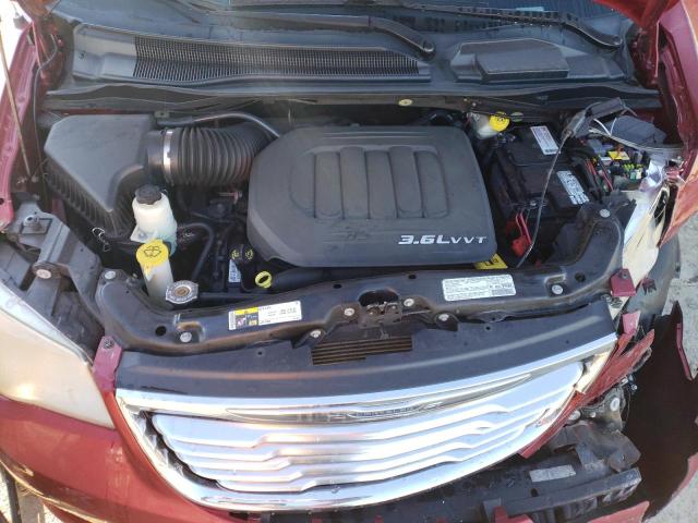 2C4RC1BG4DR669754 - 2013 CHRYSLER TOWN & COU TOURING RED photo 12