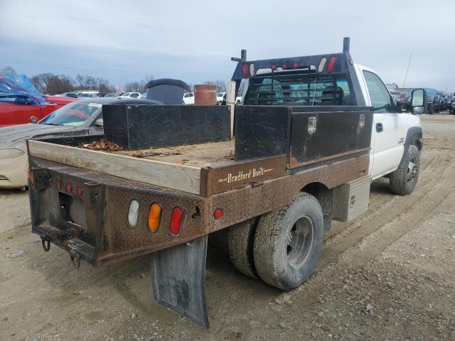 1GBJK34D66E154189 - 2006 CHEVROLET SILVERADO K3500 WHITE photo 3