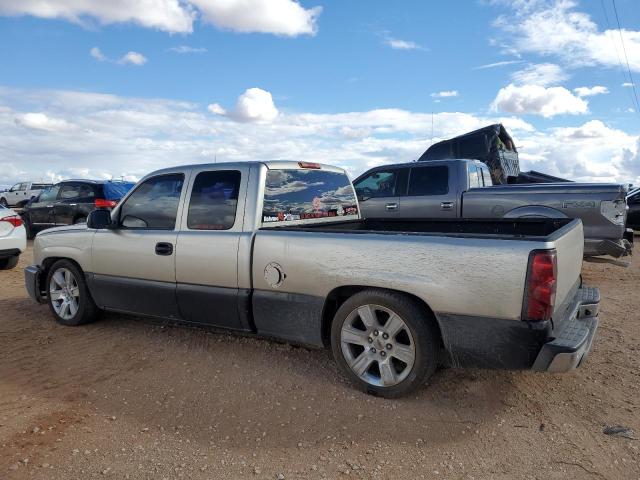 2GCEC19V041364141 - 2004 CHEVROLET SILVERADO C1500 SILVER photo 2