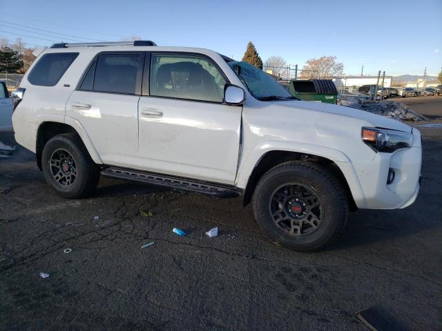 JTENU5JR9N6068110 - 2022 TOYOTA 4RUNNER SR5/SR5 PREMIUM 白色 照片 4