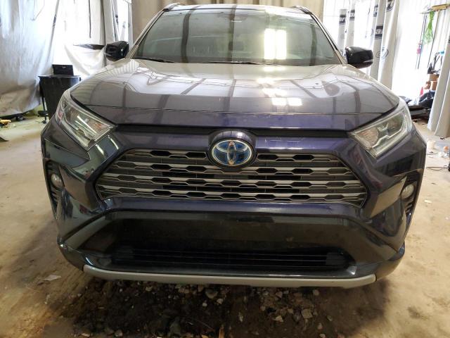 2T3EWRFV3KW045489 - 2019 TOYOTA RAV4 XSE BLUE photo 5