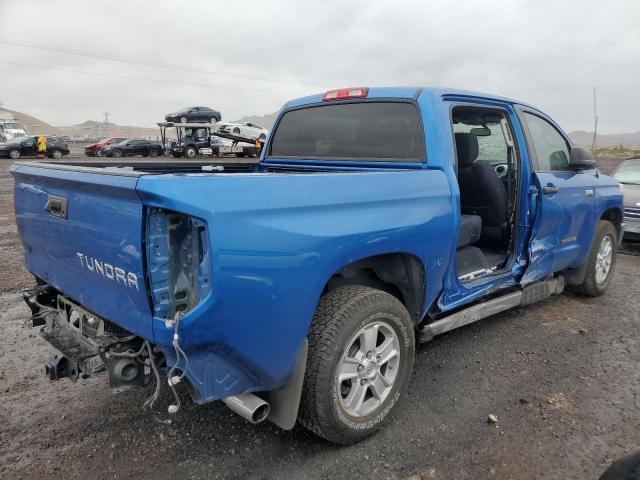 5TFEW5F10GX205434 - 2016 TOYOTA TUNDRA CREWMAX SR5 BLUE photo 3