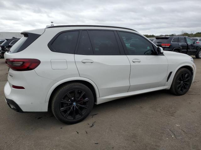 5UXCR6C03P9N72962 - 2023 BMW X5 XDRIVE40I WHITE photo 3