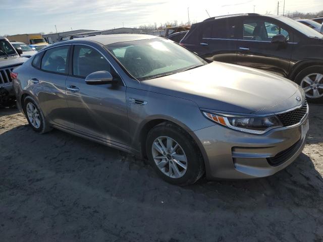 5XXGT4L35JG182801 - 2018 KIA OPTIMA LX GRAY photo 4