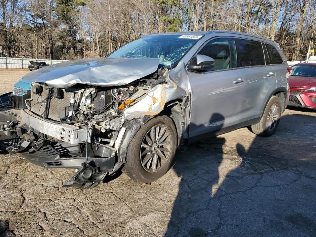 2019 TOYOTA HIGHLANDER SE, 