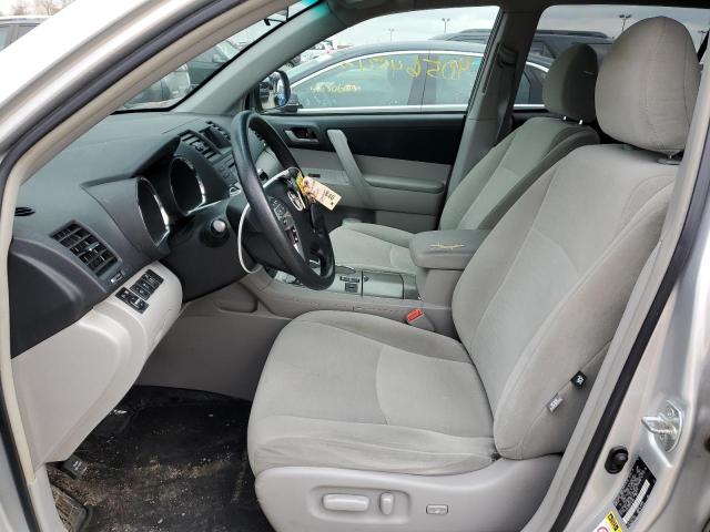 5TDZK3EH3CS063970 - 2012 TOYOTA HIGHLANDER BASE Argent photo 7