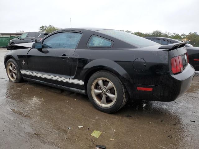 1ZVFT80N265223547 - 2006 FORD MUSTANG BLACK photo 2