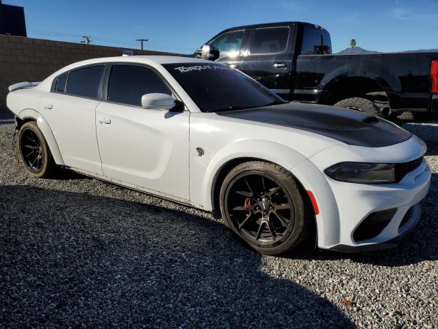 2C3CDXL93GH280558 - 2016 DODGE CHARGER SRT HELLCAT WHITE photo 4