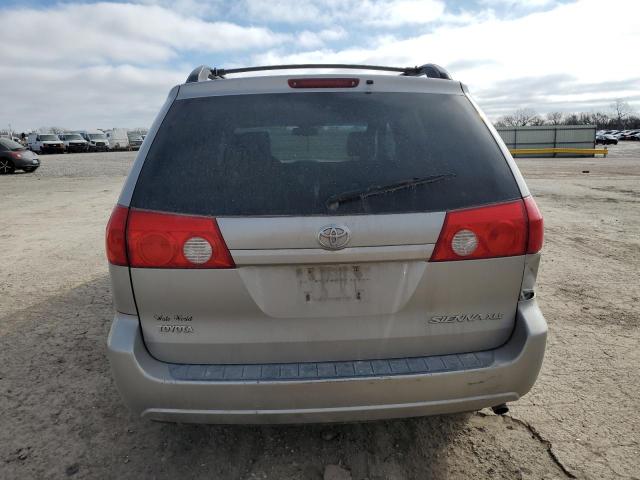 5TDZK22C17S055052 - 2007 TOYOTA SIENNA XLE SILVER photo 6