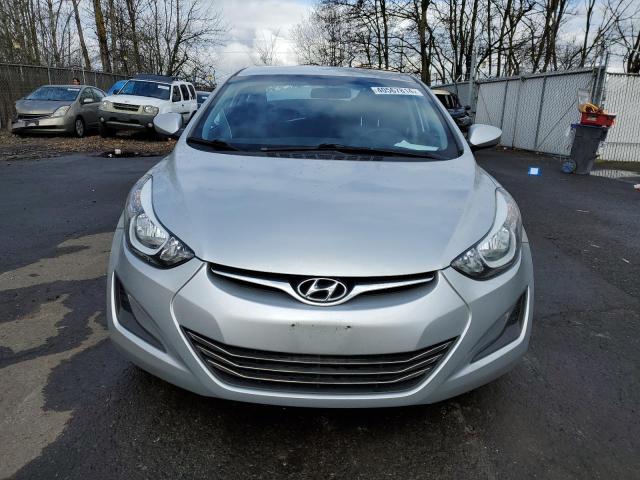 5NPDH4AE5GH767884 - 2016 HYUNDAI ELANTRA SE SILVER photo 5