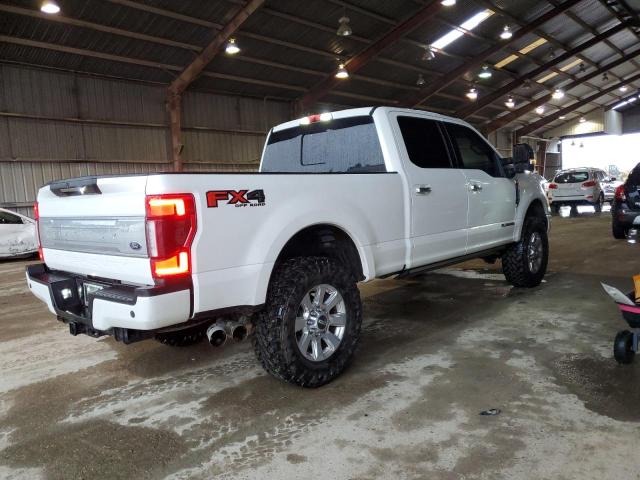 1FT7W2BT8HEB64627 - 2017 FORD F250 SUPER DUTY WHITE photo 3
