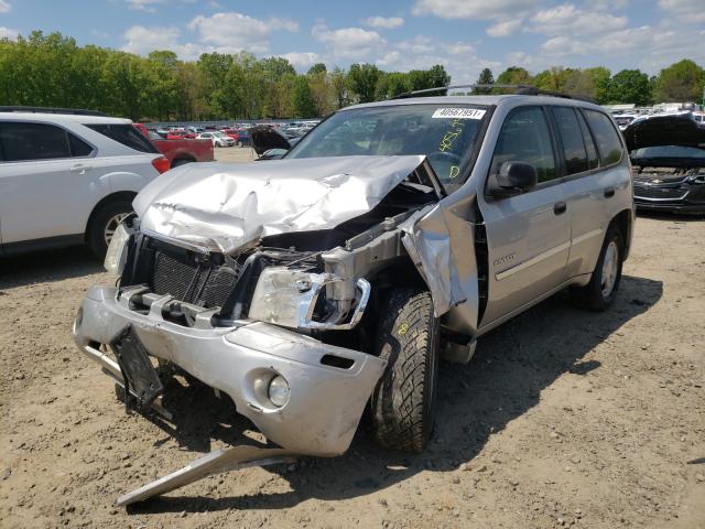 1GKDT13S562123547 - 2006 GMC ENVOY SILVER photo 2