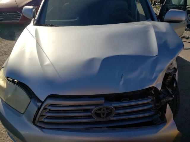 JTEDS41A582053198 - 2008 TOYOTA HIGHLANDER SILVER photo 12