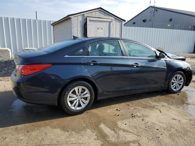 5NPEB4AC5CH405763 - 2012 HYUNDAI SONATA GLS BLUE photo 3