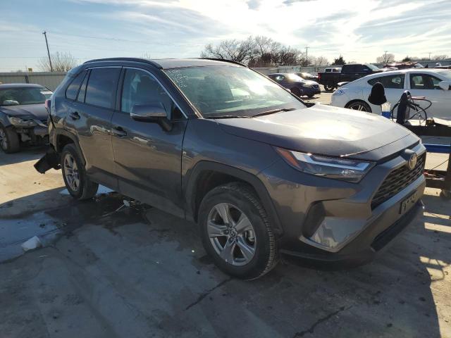 2T3P1RFV8NC308573 - 2022 TOYOTA RAV4 XLE GRAY photo 4