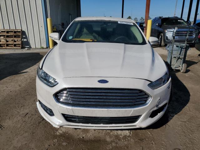 3FA6P0HR0DR277705 - 2013 FORD FUSION SE WHITE photo 5