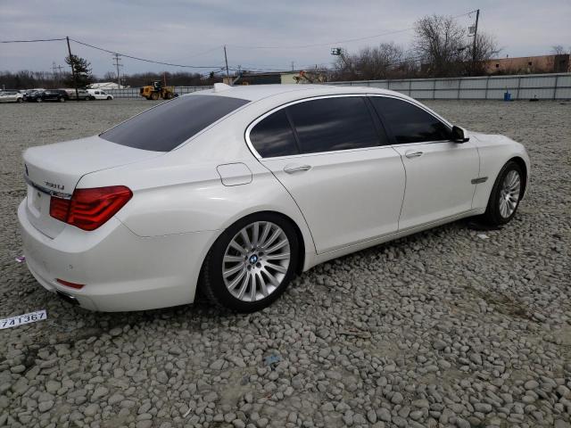 WBAKC8C50CC435297 - 2012 BMW 7 SERIES LXI WHITE photo 3