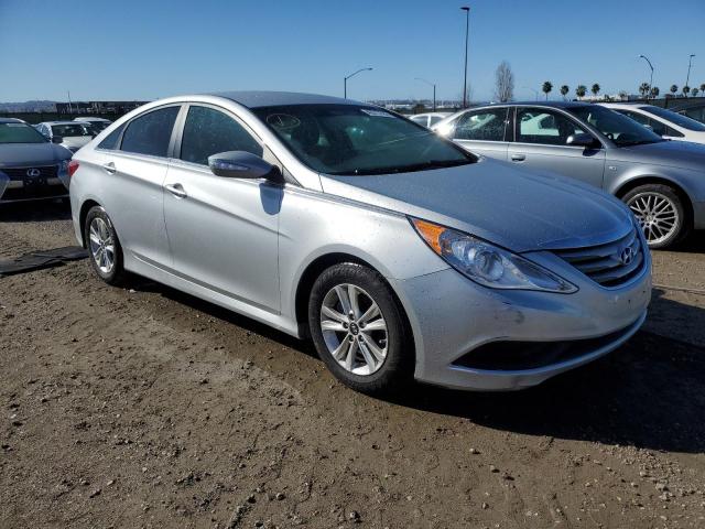 5NPEB4AC2EH935062 - 2014 HYUNDAI SONATA GLS GRAY photo 4