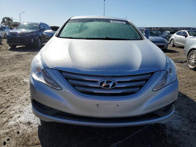 5NPEB4AC2EH935062 - 2014 HYUNDAI SONATA GLS GRAY photo 5