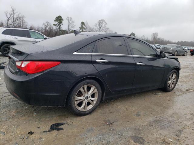 5NPEC4ACXBH107138 - 2011 HYUNDAI SONATA SE BLACK photo 3