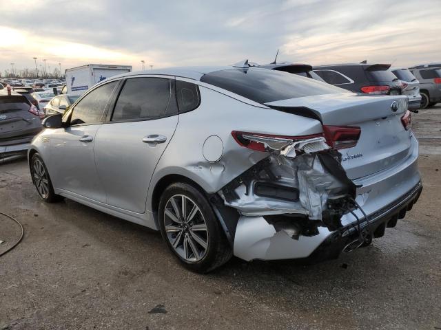 5XXGU4L15LG417583 - 2020 KIA OPTIMA EX SILVER photo 2