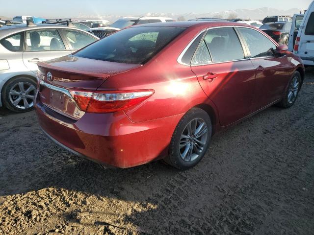 4T1BF1FK2GU585779 - 2016 TOYOTA CAMRY LE RED photo 3