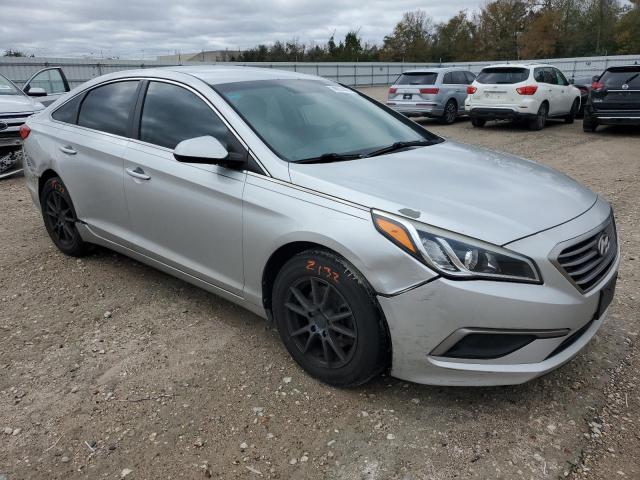 5NPE24AF8GH418863 - 2016 HYUNDAI SONATA SE SILVER photo 4