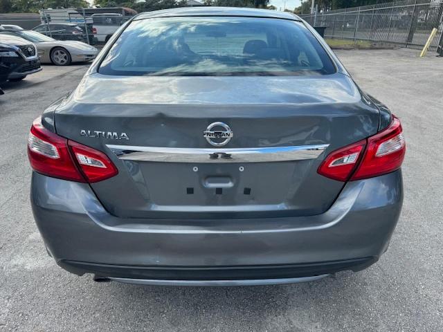 1N4AL3AP4HN304249 - 2017 NISSAN ALTIMA 2.5 GRAY photo 6