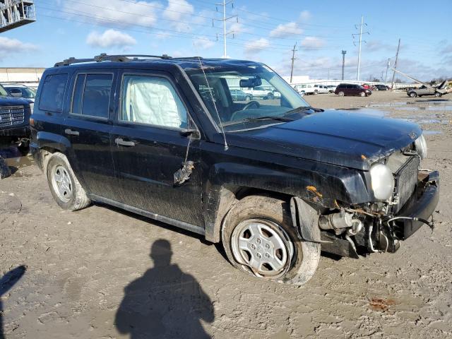 1J8FT28W27D326920 - 2007 JEEP PATRIOT SP BLACK photo 4