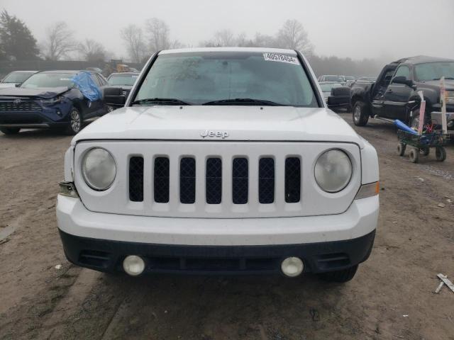 1C4NJPBA8CD678672 - 2012 JEEP PATRIOT SPORT WHITE photo 5