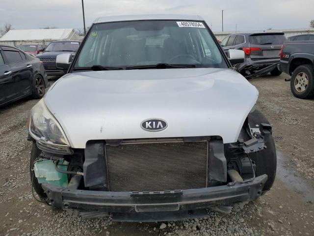 KNDJT2A56C7389398 - 2012 KIA SOUL SILVER photo 5