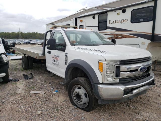 1FDUF5GY2HED61099 - 2017 FORD F550 SUPER DUTY WHITE photo 4