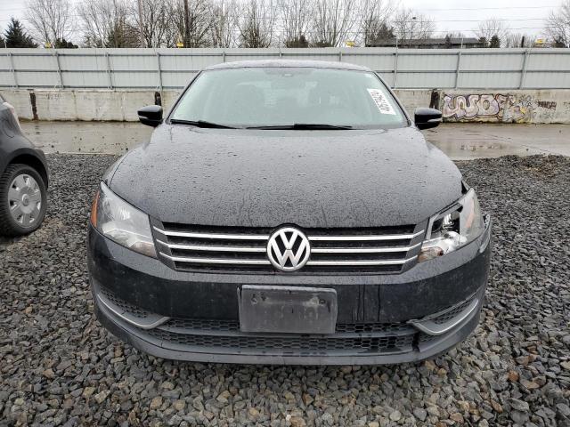 1VWAT7A36FC010050 - 2015 VOLKSWAGEN PASSAT S BLACK photo 5