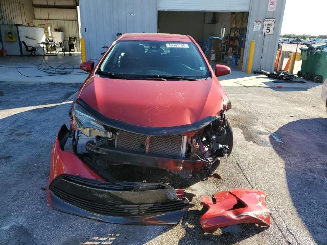 5YFBURHE9HP713496 - 2017 TOYOTA COROLLA L RED photo 5