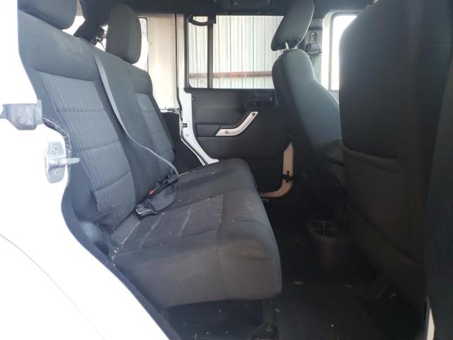 1C4BJWEG2CL205448 - 2012 JEEP WRANGLER U SAHARA WHITE photo 10
