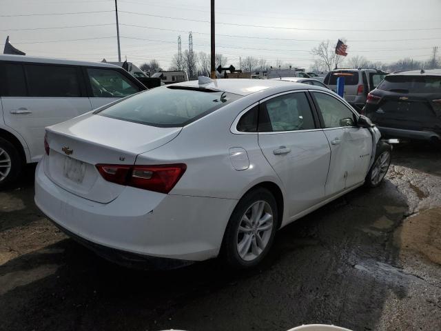 1G1ZD5ST2JF239136 - 2018 CHEVROLET MALIBU LT WHITE photo 3