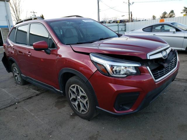 JF2SKAGC9KH400041 - 2019 SUBARU FORESTER PREMIUM RED photo 4