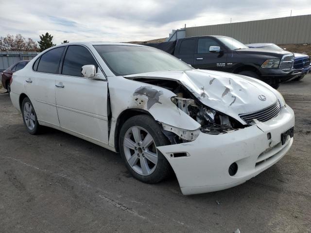 JTHBA30G555124942 - 2005 LEXUS ES 330 WHITE photo 4